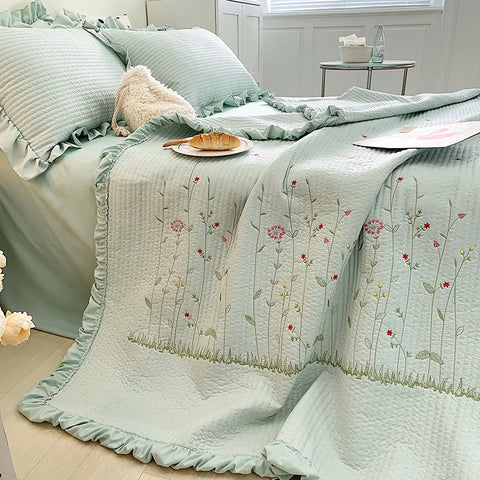 Fresh Flower Embroidered Summer Blanket 4/3/1 Pcs Ruffled Quilted Summer Quilt Set Machine Washable Lightweight Comforter Duvet