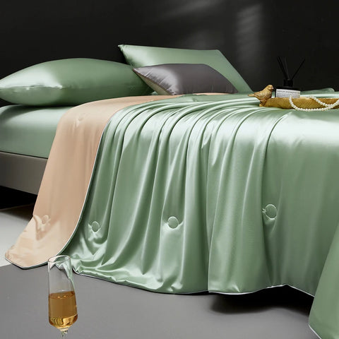 Luxurious Mulberry Silk Summer Quilt/Duvet/Comforter, 100% Natural Long Strand Silk Bedding, Washed Silk Shell, Lightweight Soft