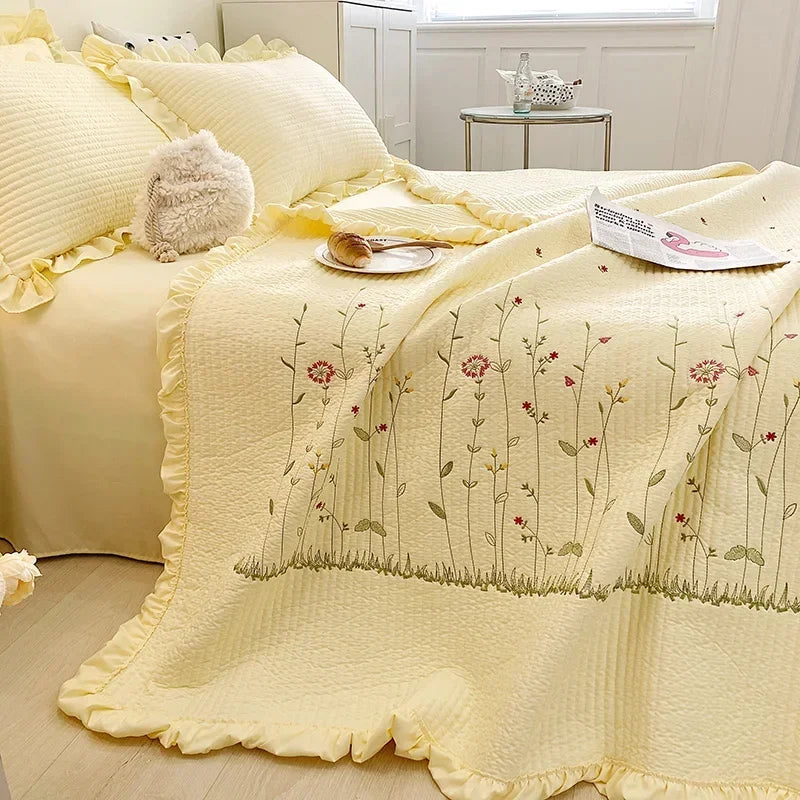 Fresh Flower Embroidered Summer Blanket 4/3/1 Pcs Ruffled Quilted Summer Quilt Set Machine Washable Lightweight Comforter Duvet