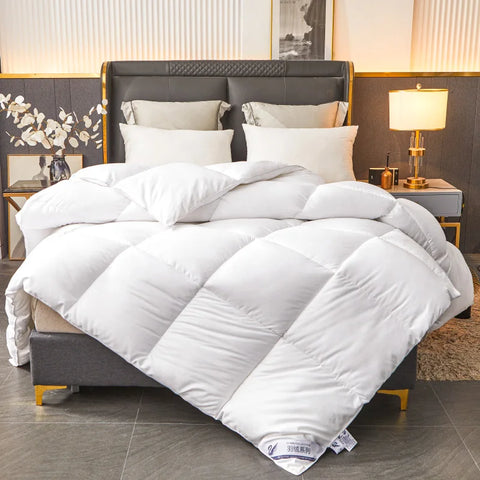 Solid White Goose Down Like Duvet Fluffy Quilted Comforter Comfortable Warm Winter/Autumn Thick Blanket 150*200cm Quilt Core