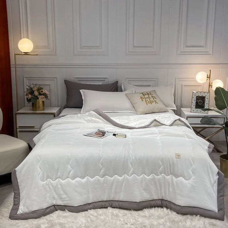Japan Style Summer Quilt Soft Breathable Quilted Duvet Queen Skin Friendly WashableThin Comforter Lightweight Blanket 180x220