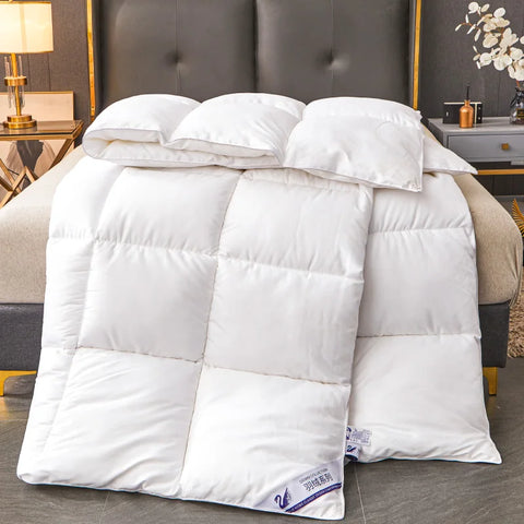 Solid White Goose Down Like Duvet Fluffy Quilted Comforter Comfortable Warm Winter/Autumn Thick Blanket 150*200cm Quilt Core