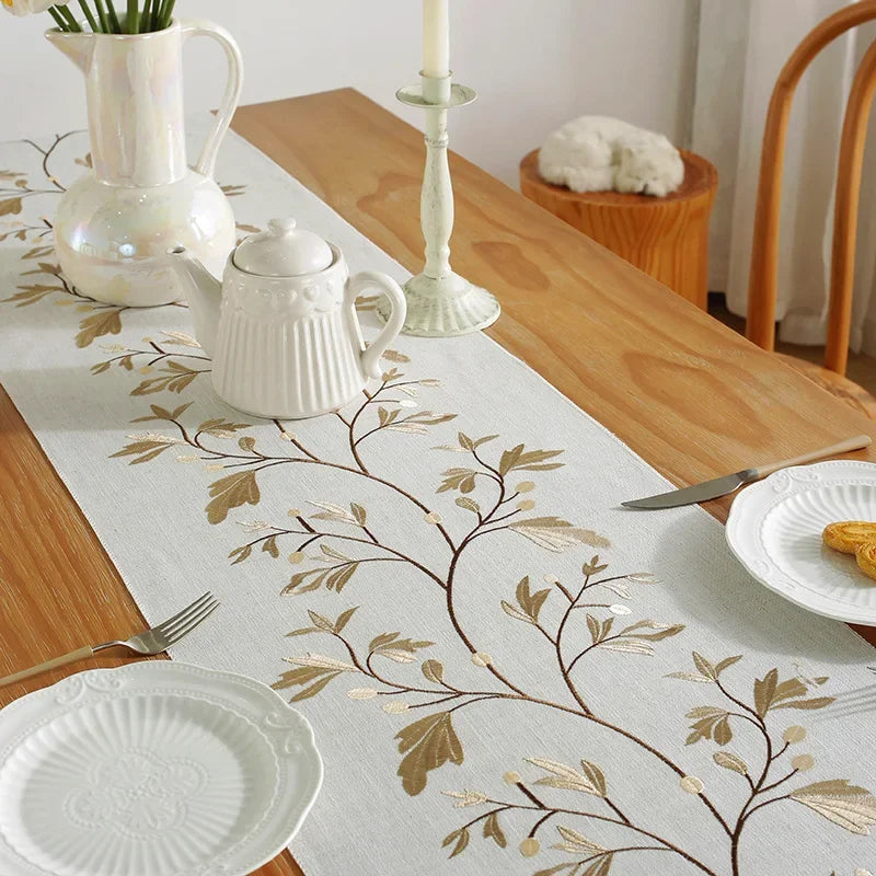 Luxury Embroidered Cotton Linen Table Runner Tablecloth Tassel for Home Dinning Table Coffee Table Mat Wedding decorations