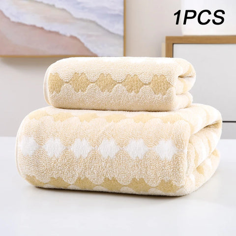 Thickening High quality bamboo charcoal coral velvet fiber bath towel Super Absorbent And Quick Drying Bath Towel Bathroom Use
