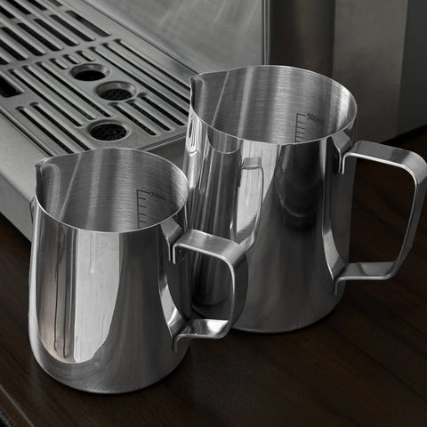 Milk Frother Jugs with Scale 350ml 600ml Stainless Steel Espresso Coffee Milk Pitcher Barista Steaming Cup Latte Art Needle