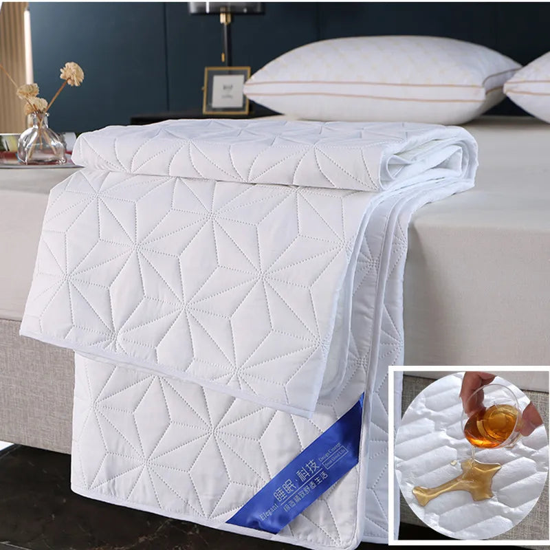 Sandwich Cotton Quilted Waterproof Bed Pad Elderly and Children Bed Protectors Pads Non-slip Anti Dust Skin-friendly Bed Cover