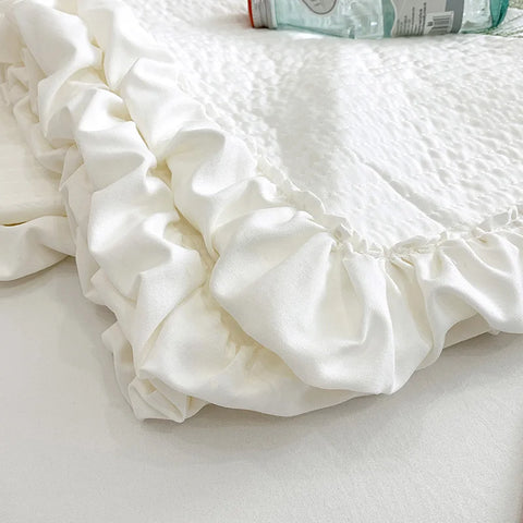 Fresh Flower Embroidered Summer Blanket 4/3/1 Pcs Ruffled Quilted Summer Quilt Set Machine Washable Lightweight Comforter Duvet