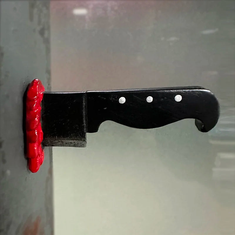 Funny Knife Magnetic Fridge Stickers, 3D Fun Axe Fridge Magnet, Novelty Home Decor Gifts, Eye-Catching Fridge For Iron Surface