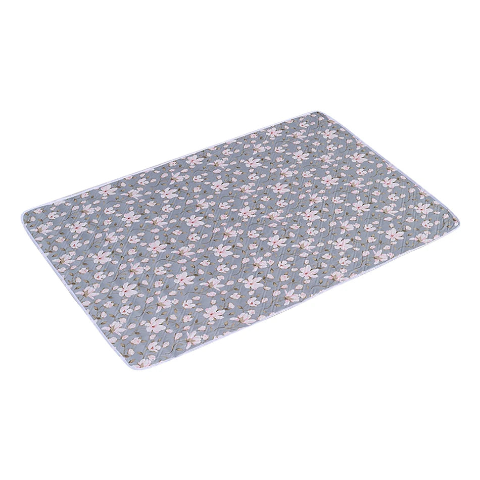 Comfortable and Durable Reusable Waterproof and Washable Mattresses Baby and Elderly Soft and Breathable Nursing Bedding