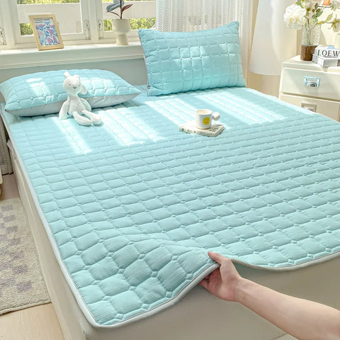 1/2/3-Pack Stripe Embossed Cotton Mattress Lightweight Breathable All-Season Machine Washable Ideal for Bedroom Or Guest Room
