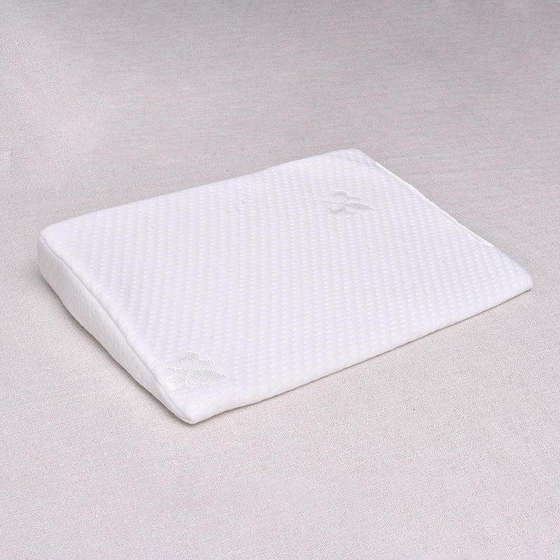 Baby Kawaii Anti Spitting Milk Slope Cushion Pillow Newborn Memory Pillow Lightweight, Breathable Non slip Baby Pillow