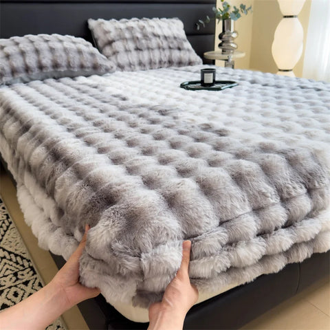 Luxury Faux Rabbit Plush Fitted Sheet with Deep Pocket Winter Thicken Warm Mattress Protector Soft Fluffy Double Mattress Cover