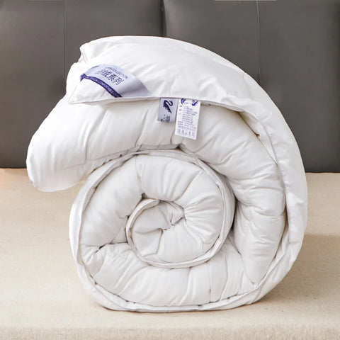 Solid White Goose Down Like Duvet Fluffy Quilted Comforter Comfortable Warm Winter/Autumn Thick Blanket 150*200cm Quilt Core
