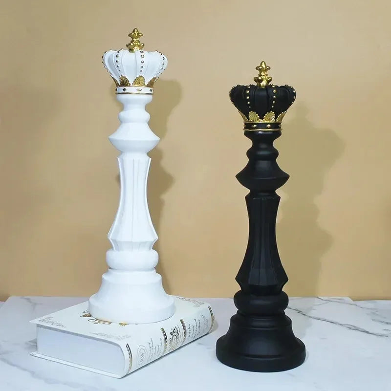 Resin Retro International Chess Figurine for Interior King Knight Sculpture Home Desktop Decor Living Room Decoration