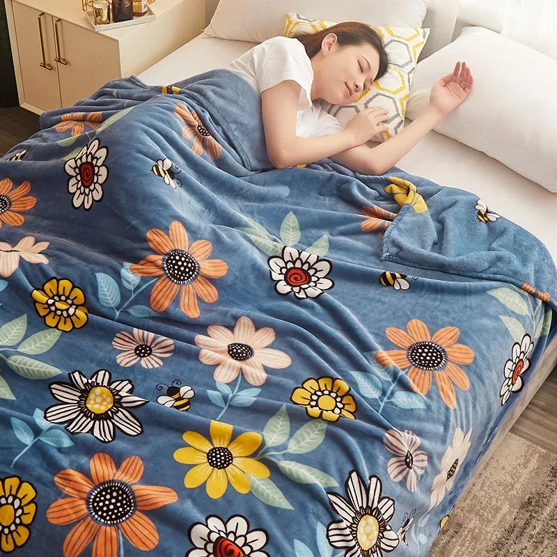Thin Blanket for Summer Soft Coral Fleece Flannel Blanket for Beds Flower Printed Plaids for Bed Single/Queen/King Size Blanket