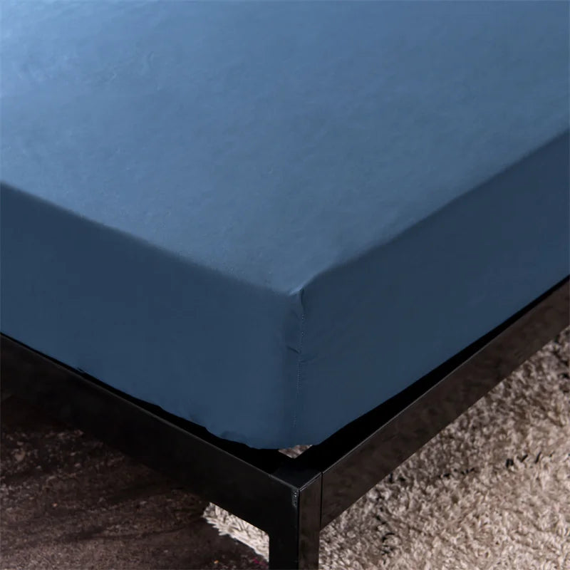 Waterproof Mattress Protector Cover Queen Size 14 inches Deep Pocket Polyester Bed Cover Solid Color Fitted Sheet (Black, Queen)
