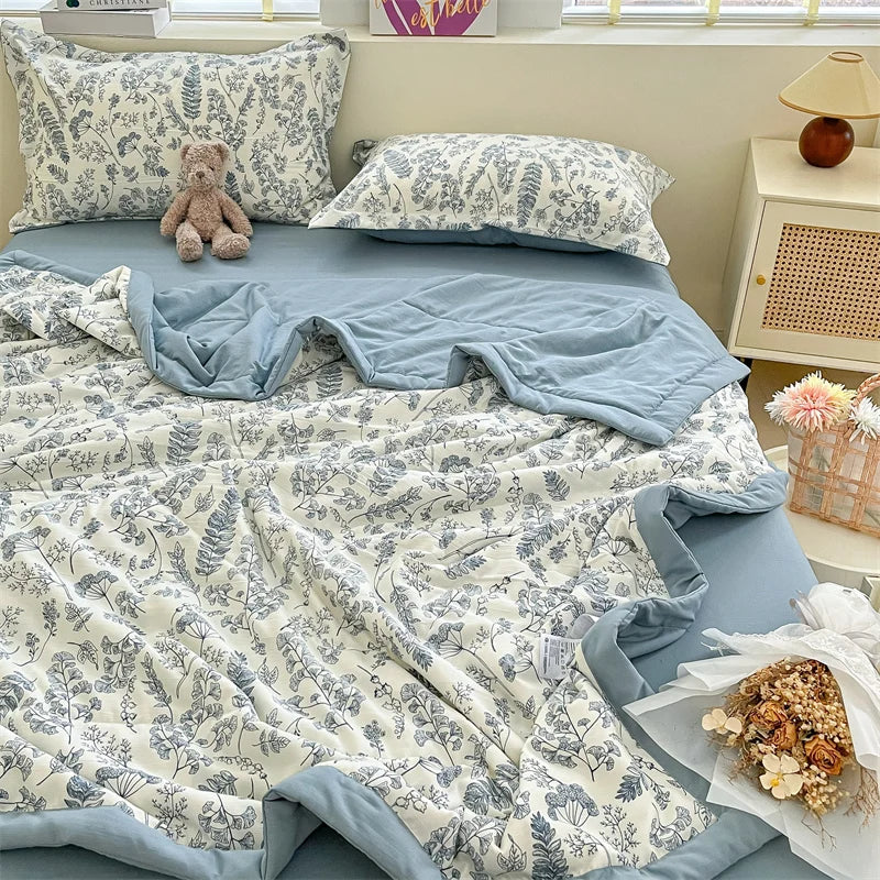 Printed Thin Duvet Skin-friendly Comforter 100x150cm for Kids Quilt Soft Bedspread Summer Blanket edredones (No Pillowcase)