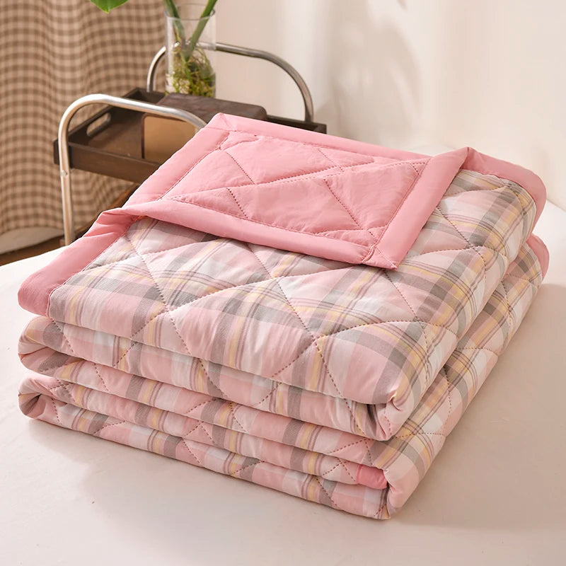 Cool Feeling Quilt Adults Kids Room Comforter 150x200/180x200/200x230cm Blanket Summer Duvet couette de lit (No Pillowcase)