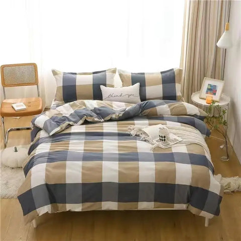 Skin-friendly Flannel Duvet Cover Single Person Bed eet Double Person Student Dormi Four-piece Set Four Seasons Univers...