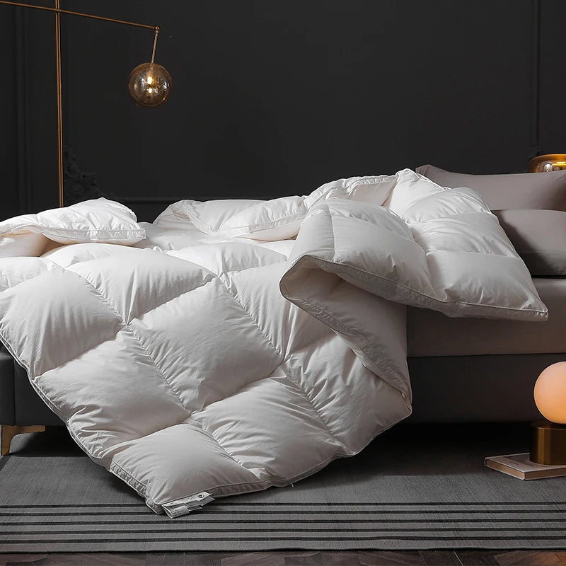 2025 goose down quilts duvets thick California Super King full size comforter up to the standard for the winter provides warmth
