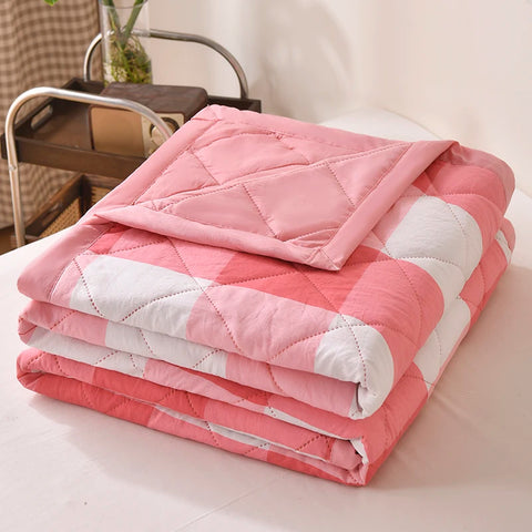 Cool Feeling Quilt Adults Kids Room Comforter 150x200/180x200/200x230cm Blanket Summer Duvet couette de lit (No Pillowcase)