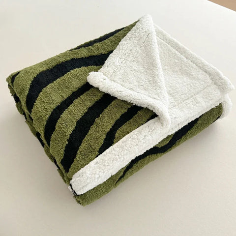 Double Layer Fleece Blanket Autumn Winter Thick Warm Office Nap Throw Blankets for Sofa Bed Single Double Soft Plush Comforter