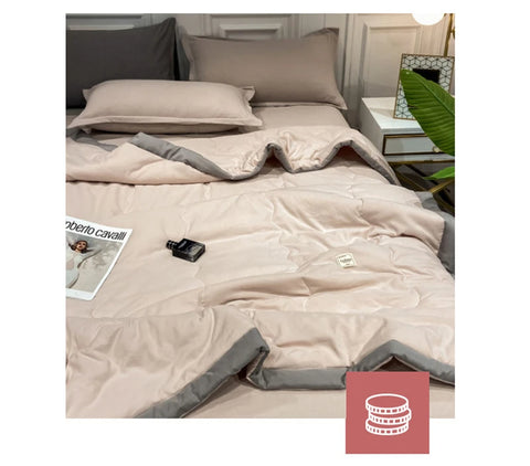 Japan Style Summer Quilt Soft Breathable Quilted Duvet Queen Skin Friendly WashableThin Comforter Lightweight Blanket 180x220