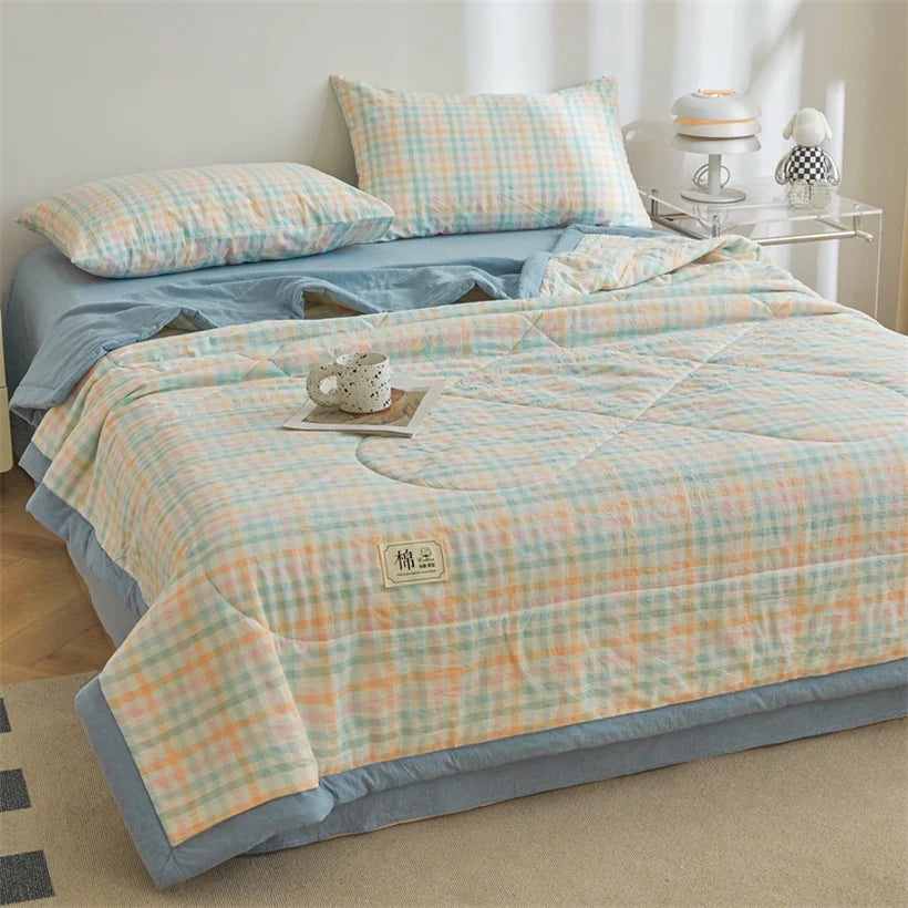 Ins Style Summer Quilt with 100% Cotton Filling Lightweight Skin-friendly Pure Cotton Quilt Plaid Style Thin Comforter Bed Duvet