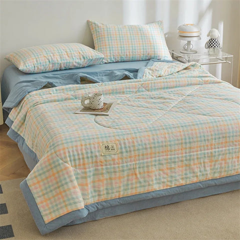 Ins Style Summer Quilt with 100% Cotton Filling Lightweight Skin-friendly Pure Cotton Quilt Plaid Style Thin Comforter Bed Duvet