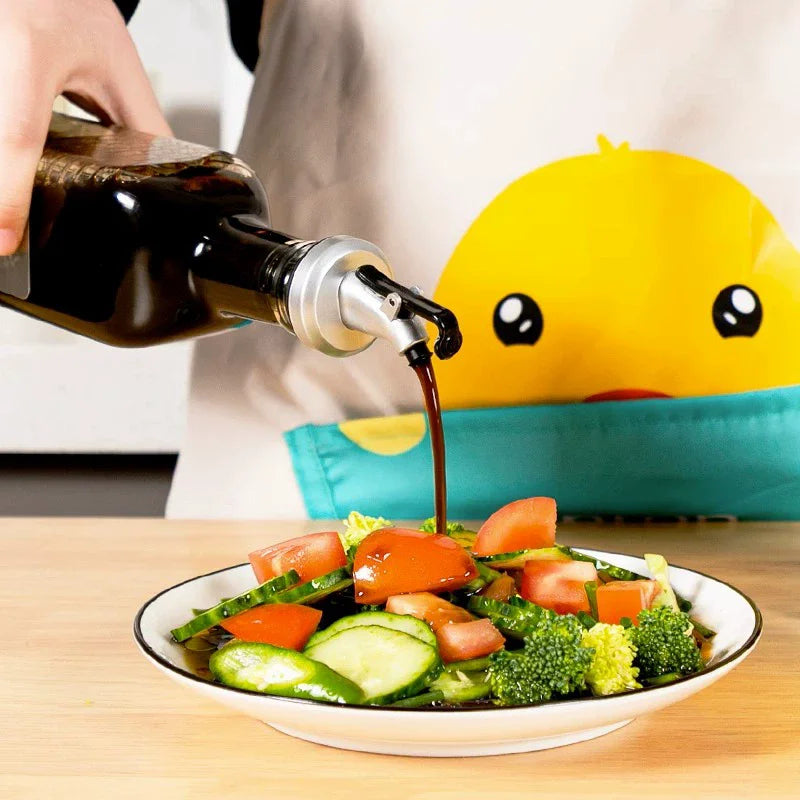 Kitchen press soy sauce vinegar oil injector nozzle - reusable food grade seasoning bottle sealing plug