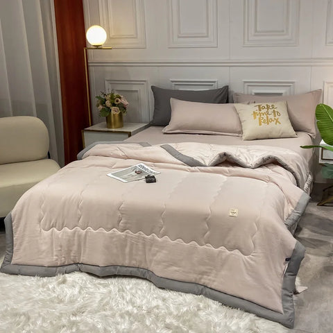 Japan Style Summer Quilt Soft Breathable Quilted Duvet Queen Skin Friendly WashableThin Comforter Lightweight Blanket 180x220