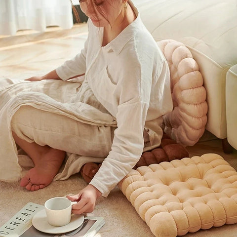 40*40CM Cookie Shaped Meditation Cushion Plush Fluffy Chair Cushion Machine Washable Student Seat Cushion Living Room Decoration