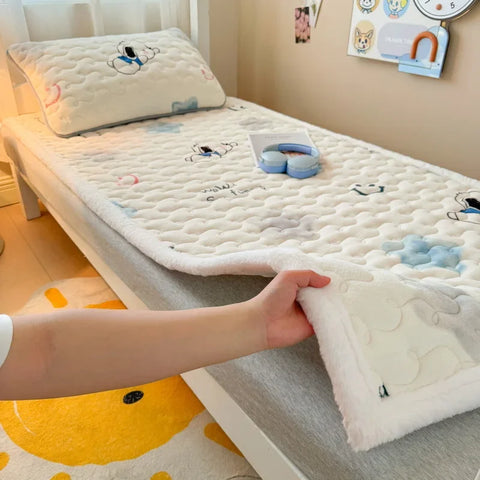 Winter Thicken Warm Mattress Toppers Fleece Bedspread Soft Folding Thin Tatami Mat Student Dormitory Bed Sheet Mattress Cover