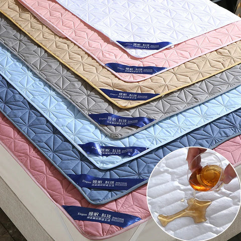 Sandwich Cotton Quilted Waterproof Bed Pad Elderly and Children Bed Protectors Pads Non-slip Anti Dust Skin-friendly Bed Cover