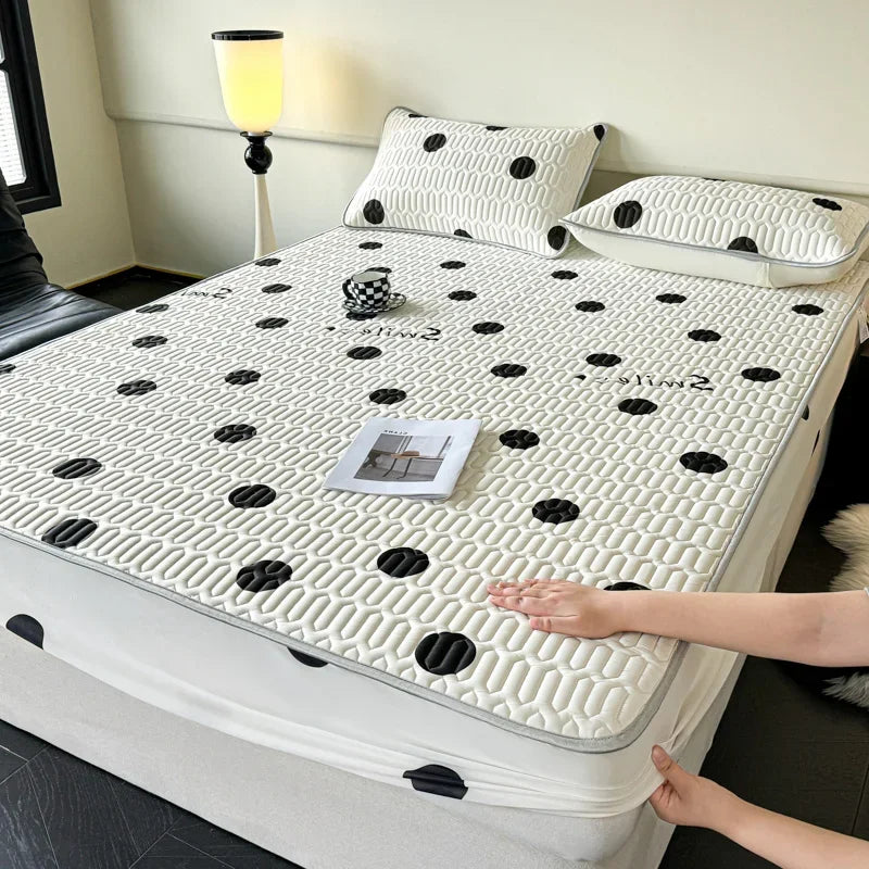 Natural Latex Thicked Summer Cooling Mat for Bed Soft Cool Feeling Fitted Sheet and Pillowcase Matress Cover Grade A Summer Mats