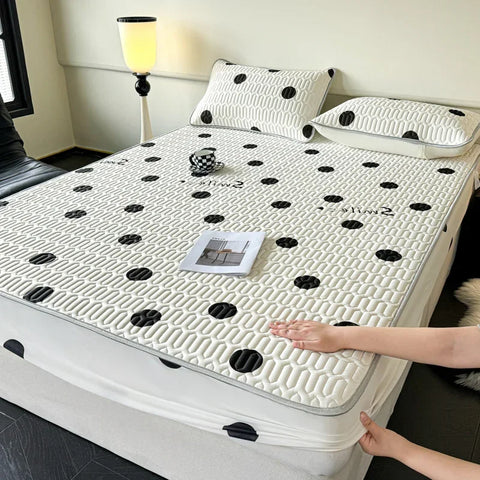 Natural Latex Thicked Summer Cooling Mat for Bed Soft Cool Feeling Fitted Sheet and Pillowcase Matress Cover Grade A Summer Mats