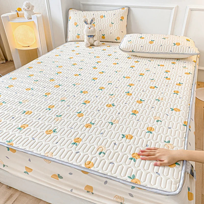 Natural Latex Thicked Summer Cooling Mat for Bed Soft Cool Feeling Fitted Sheet and Pillowcase Matress Cover Grade A Summer Mats