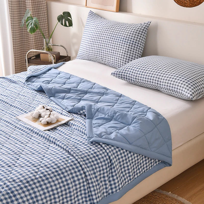 Cool Feeling Quilt Adults Kids Room Comforter 150x200/180x200/200x230cm Blanket Summer Duvet couette de lit (No Pillowcase)