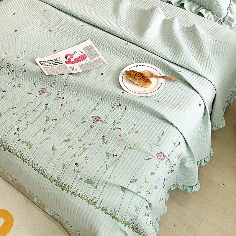 Fresh Flower Embroidered Summer Blanket 4/3/1 Pcs Ruffled Quilted Summer Quilt Set Machine Washable Lightweight Comforter Duvet