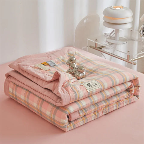 Ins Style Summer Quilt with 100% Cotton Filling Lightweight Skin-friendly Pure Cotton Quilt Plaid Style Thin Comforter Bed Duvet