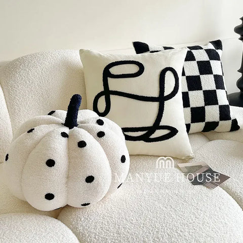 Checkerboard French Cream Style Pillowcase Cute Light Luxury B&B Living Room Niche Pillow Case Bay Window Sofa Cushion Cover