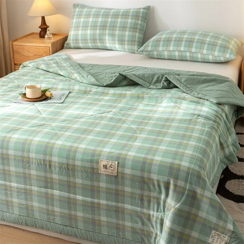 Ins Style Summer Quilt with 100% Cotton Filling Lightweight Skin-friendly Pure Cotton Quilt Plaid Style Thin Comforter Bed Duvet