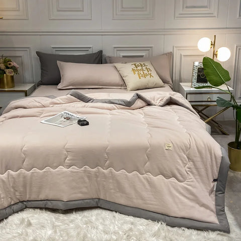 Japan Style Summer Quilt Soft Breathable Quilted Duvet Queen Skin Friendly WashableThin Comforter Lightweight Blanket 180x220