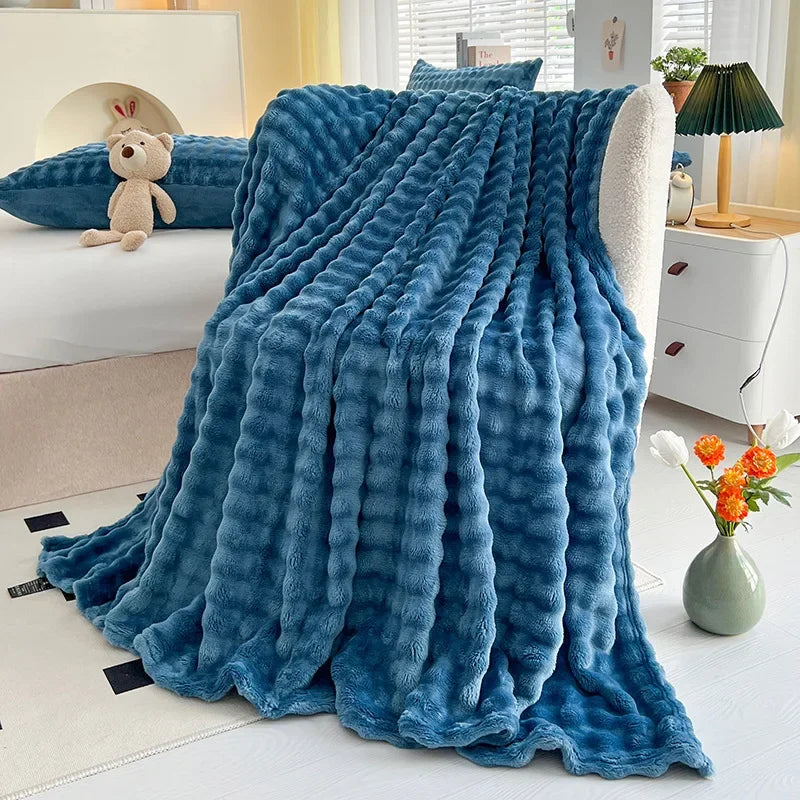 1 Pc Luxury Faux Rabbit Fur Throw Blanket Soft Warm White Striped Fluffy Blankets for Sofa Office Naps Single Double Plush Plaid