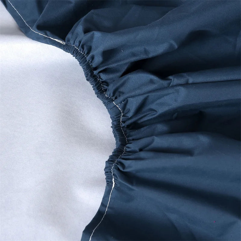 Waterproof Mattress Protector Cover Queen Size 14 inches Deep Pocket Polyester Bed Cover Solid Color Fitted Sheet (Black, Queen)