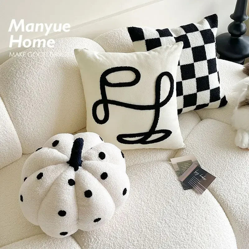 Checkerboard French Cream Style Pillowcase Cute Light Luxury B&B Living Room Niche Pillow Case Bay Window Sofa Cushion Cover