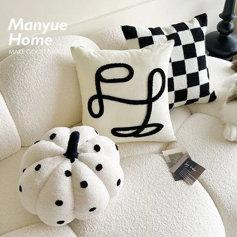 Checkerboard French Cream Style Pillowcase Cute Light Luxury B&B Living Room Niche Pillow Case Bay Window Sofa Cushion Cover