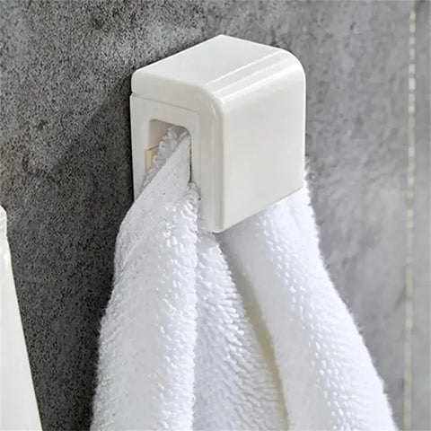 Punch-free Toothpaste Holder Wall-mounted Hook Holders Storage Rack Facial Cleanser Toothpaste Organizer Bathroom Accessories