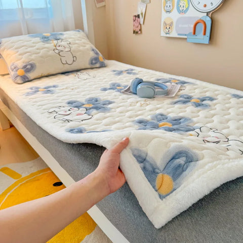 Winter Thicken Warm Mattress Toppers Fleece Bedspread Soft Folding Thin Tatami Mat Student Dormitory Bed Sheet Mattress Cover