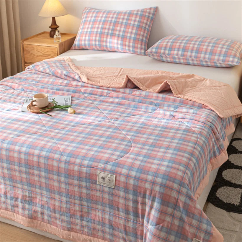 Ins Style Summer Quilt with 100% Cotton Filling Lightweight Skin-friendly Pure Cotton Quilt Plaid Style Thin Comforter Bed Duvet